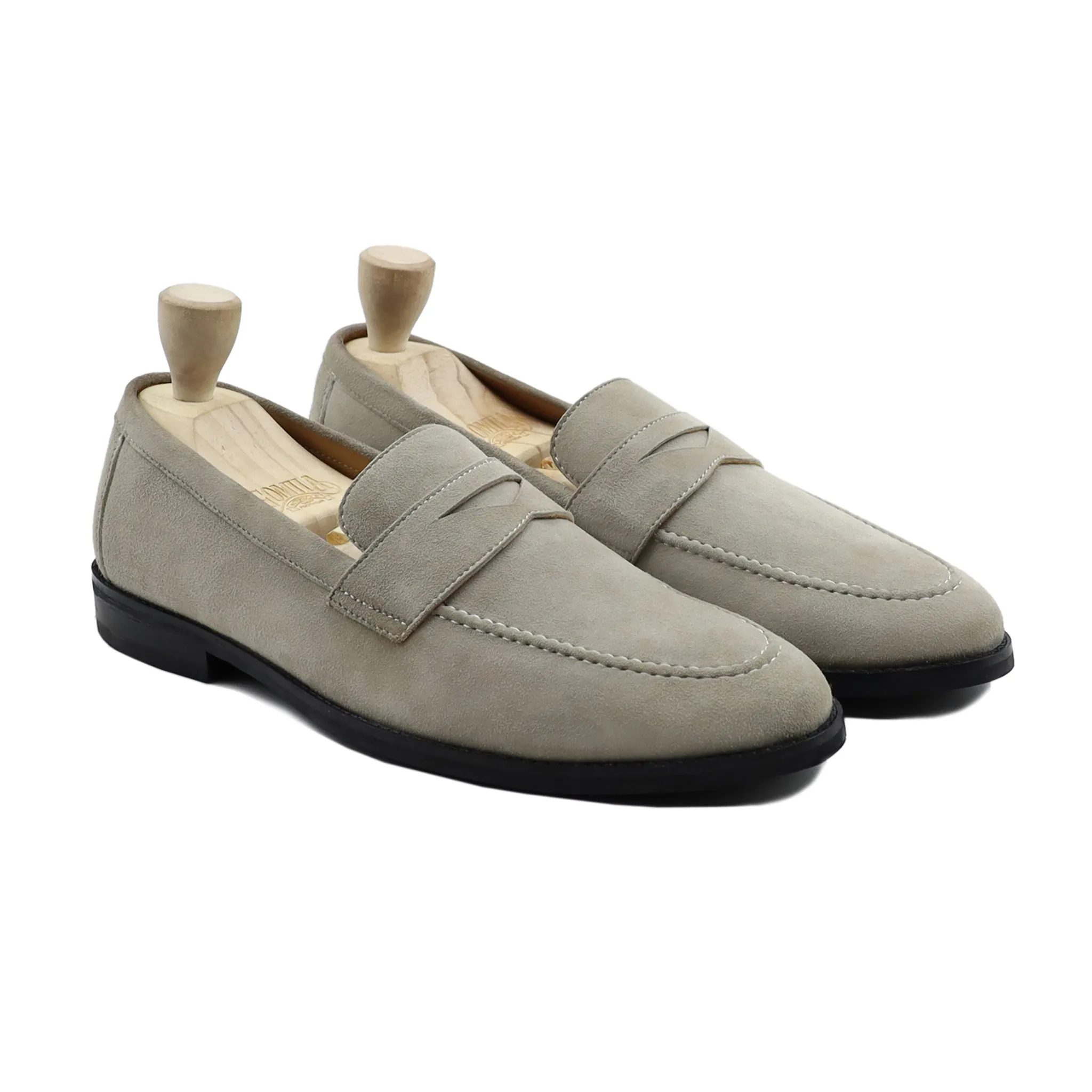 Manaslu - Men's White Kid Suede Loafer