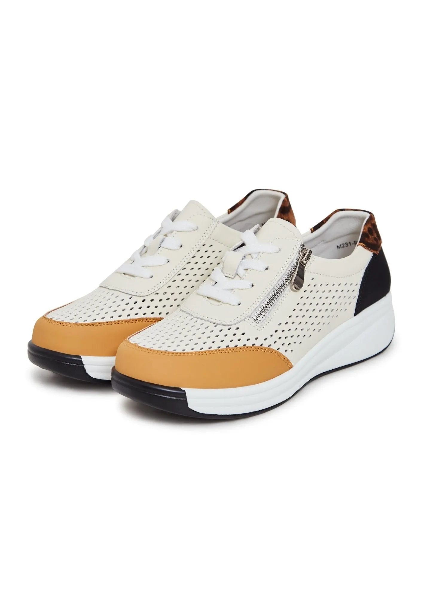 Platform Leather Sneakers - Brown